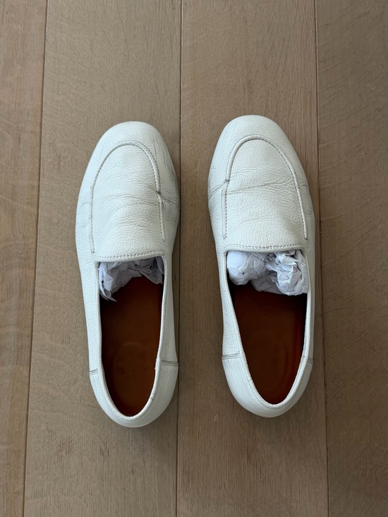 The Row Shoes - The Row White Leather Loafers for Women，Size 37